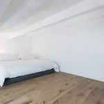 Malonat Duplex - Old Town Апартаменты