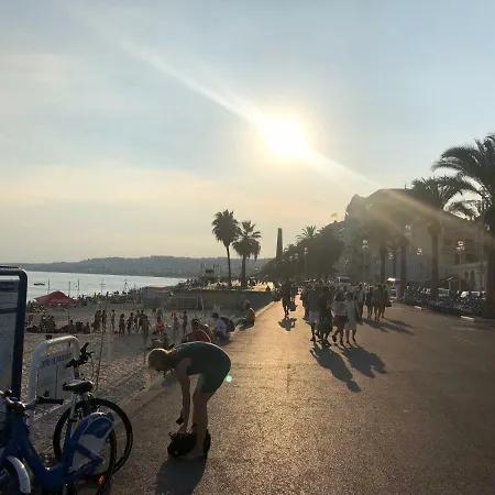 Malonat Duplex - Old Town * Νίκαια