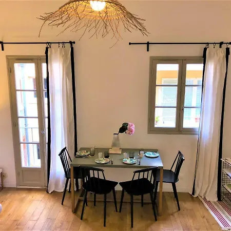 Malonat Duplex - Old Town Διαμέρισμα *