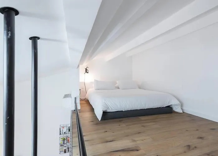 Malonat Duplex - Old Town