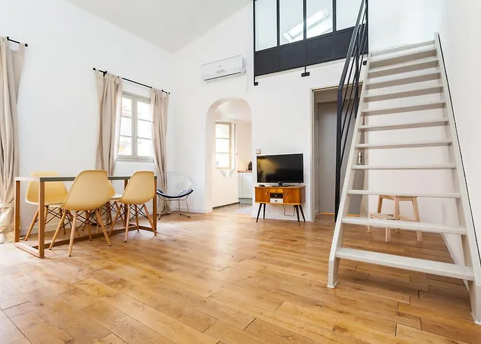 Malonat Duplex - Old Town *