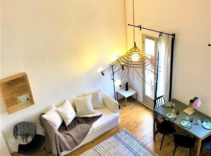 Malonat Duplex - Old Town Apartament Nicea