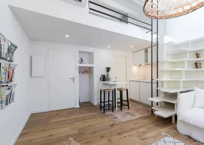 Malonat Duplex - Old Town Νίκαια