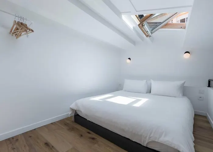 Malonat Duplex - Old Town * Νίκαια