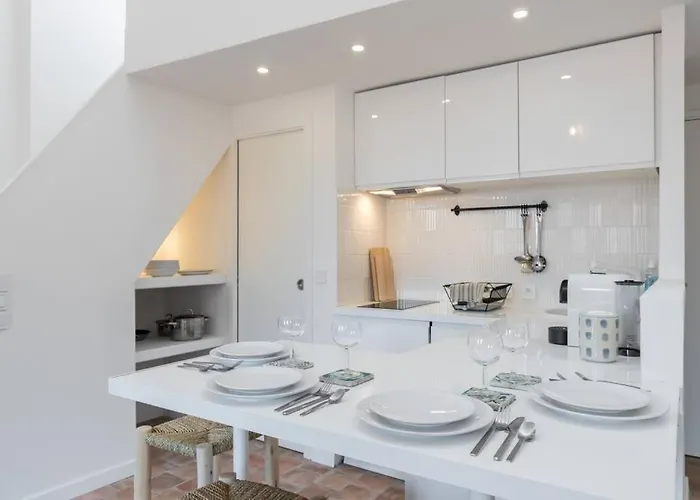 Malonat Duplex - Old Town Νίκαια