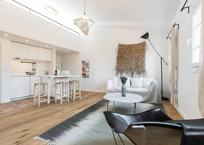 Διαμέρισμα Malonat Duplex - Old Town Νίκαια
